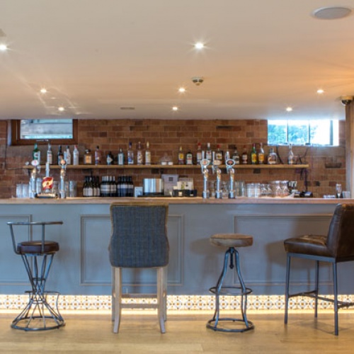 Stools & Bar Stools