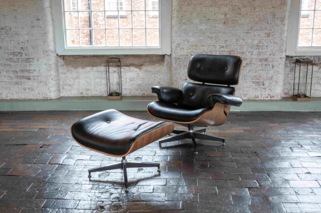 Carlton Malmo Lounger Chair and Stool Set
